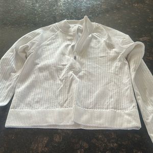 Lululemon cropped 1/4 zip. Size 2 white.